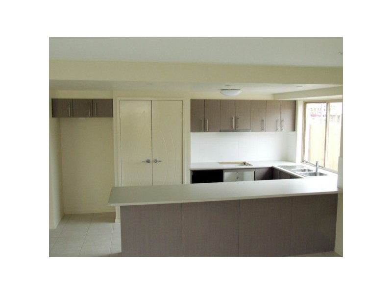 Springfield Lakes QLD 4300