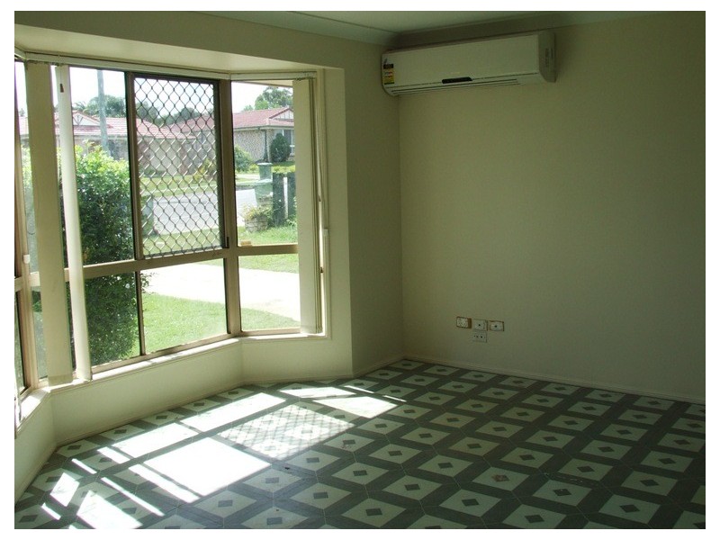 132 Macarthy Rd, Marsden QLD 4132