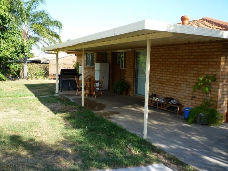 Regents Park QLD 4118