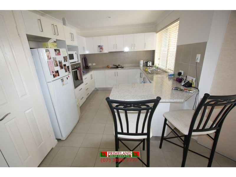 Regents Park QLD 4118