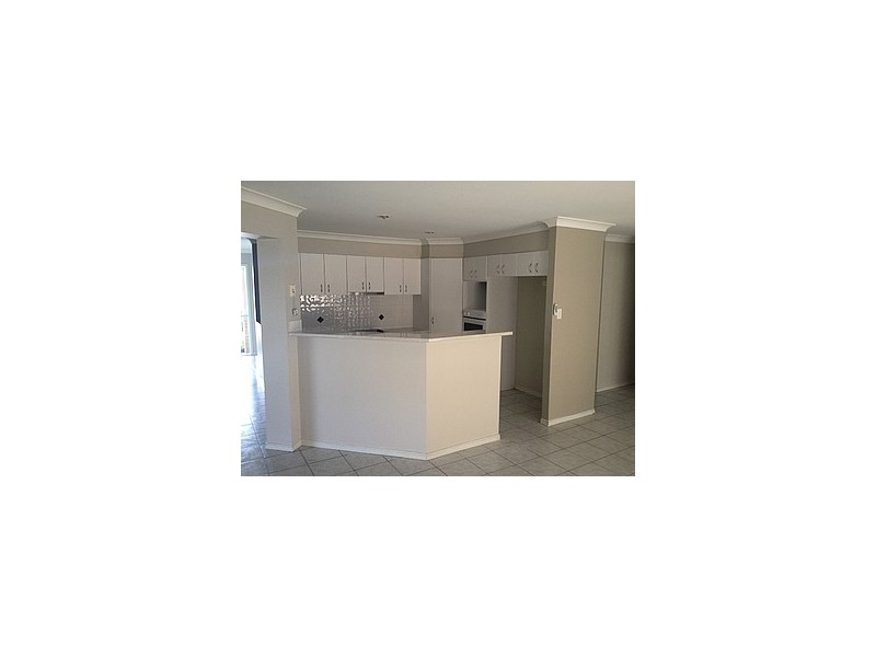 Regents Park QLD 4118