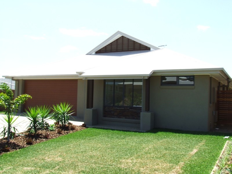 Augustine Heights QLD 4300