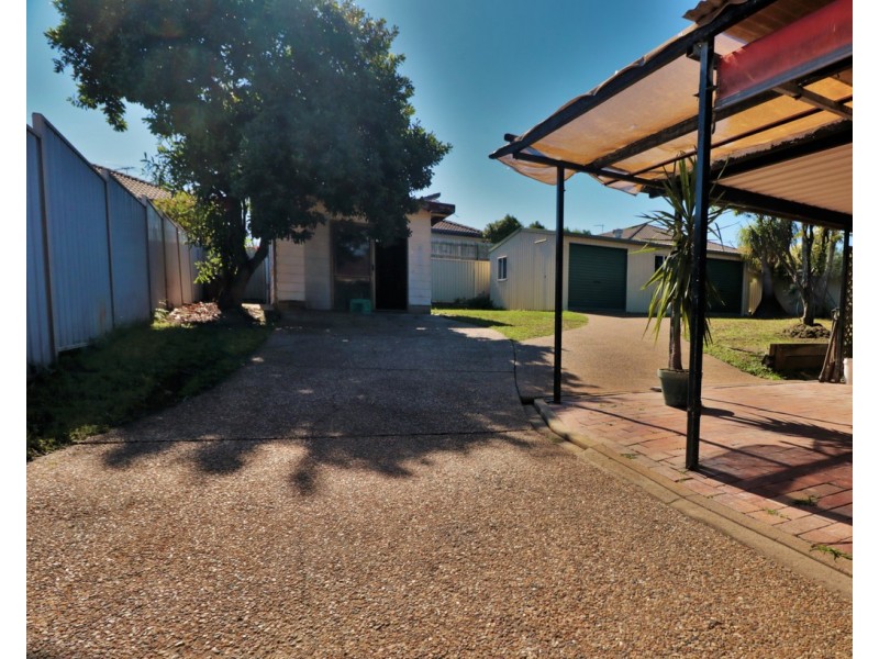104 BEGONIA STREET, Browns Plains QLD 4118