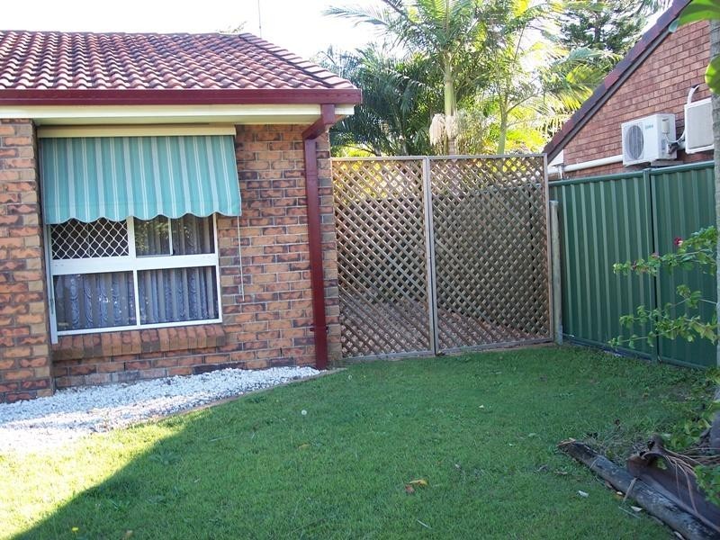Regents Park QLD 4118