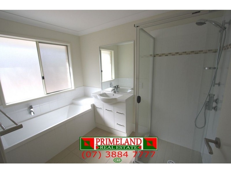 Adare QLD 4343