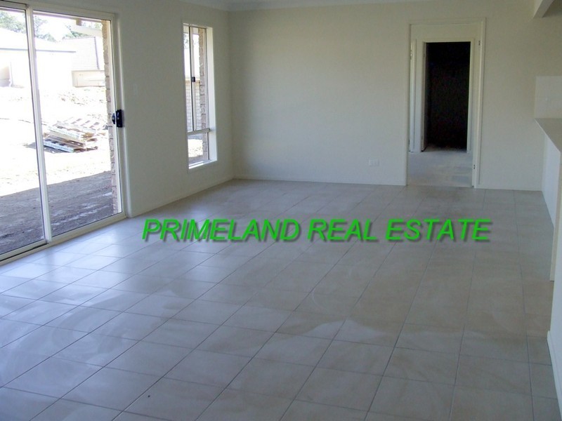 Blackstone QLD 4304