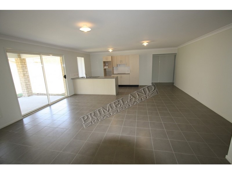 Blackstone QLD 4304