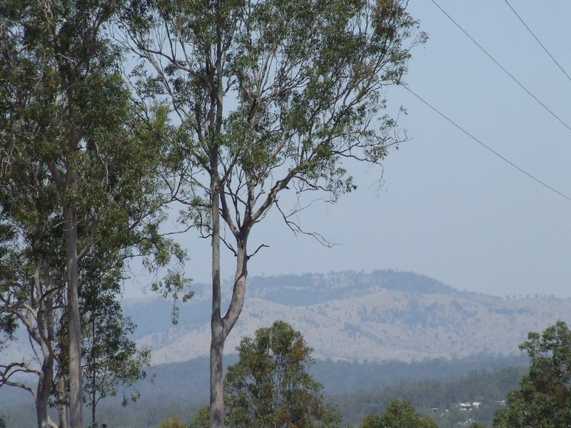 Upper Lockyer QLD 4352