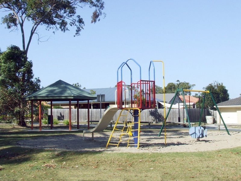 Crestmead QLD 4132