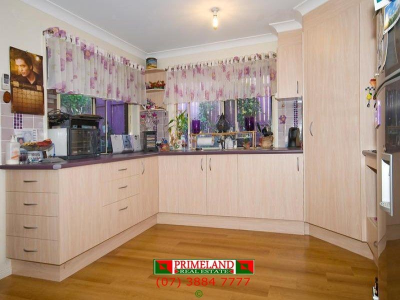 Forest Lake QLD 4078