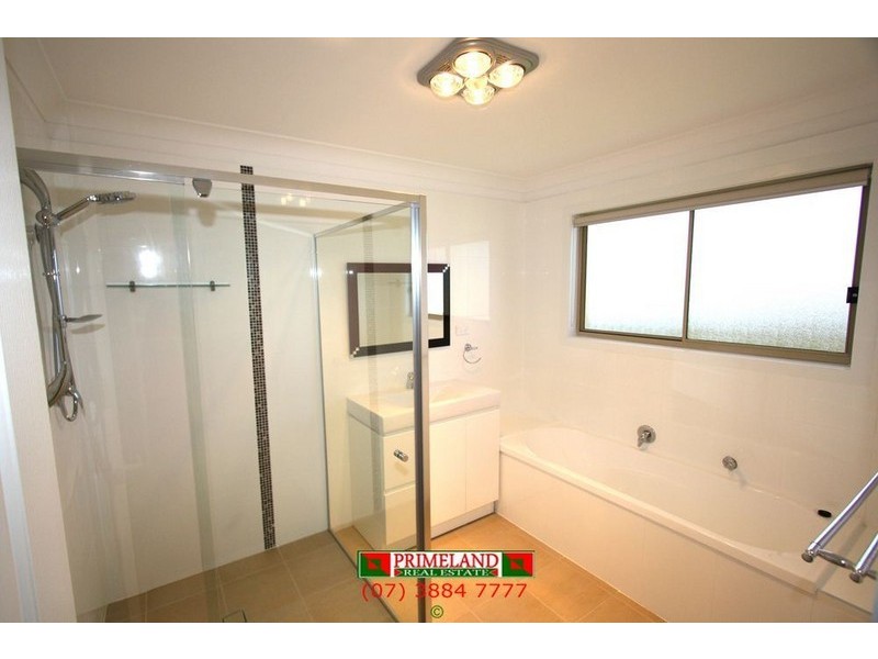 Regents Park QLD 4118