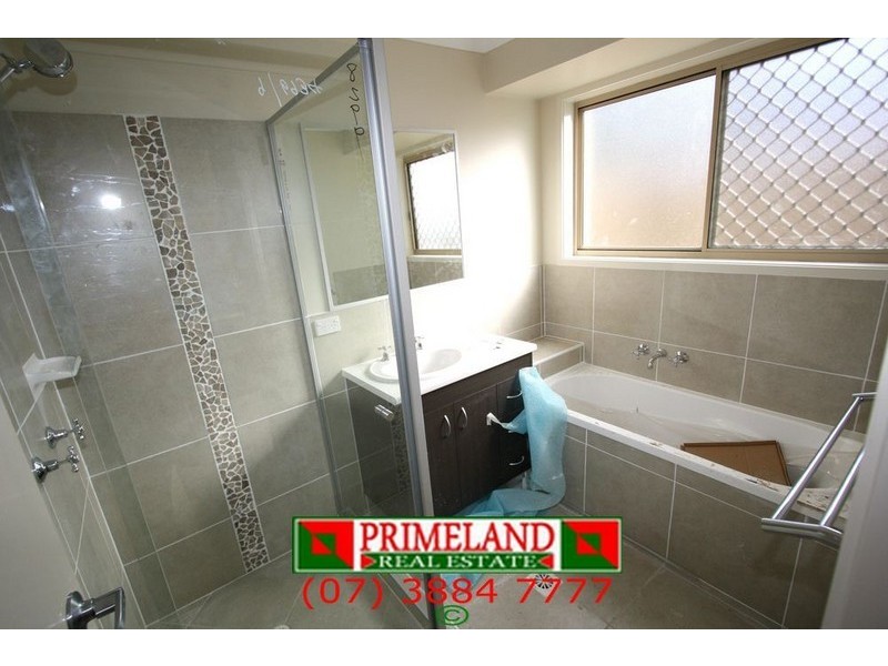 Crestmead QLD 4132