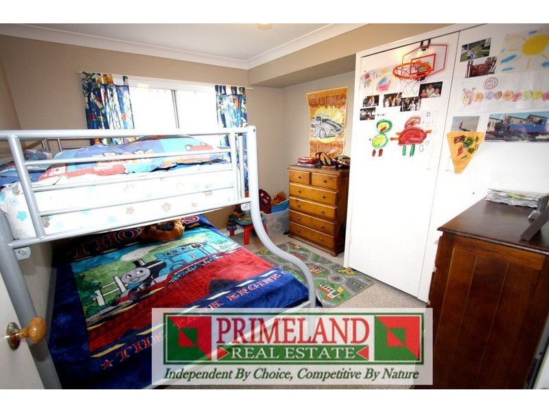 8 Greygum Court, Regents Park QLD 4118