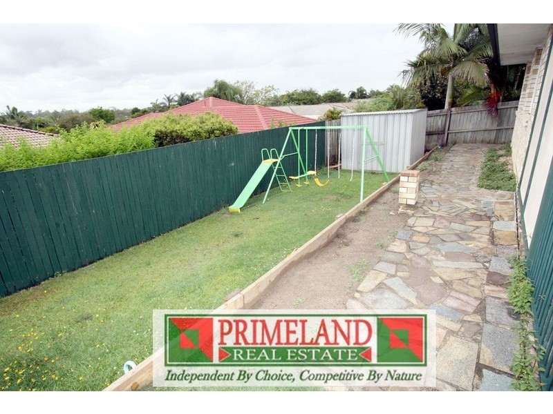 8 Greygum Court, Regents Park QLD 4118