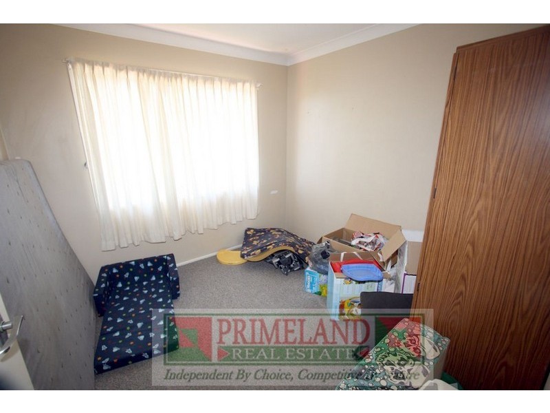 10 Lower Cross Street, Goodna QLD 4300