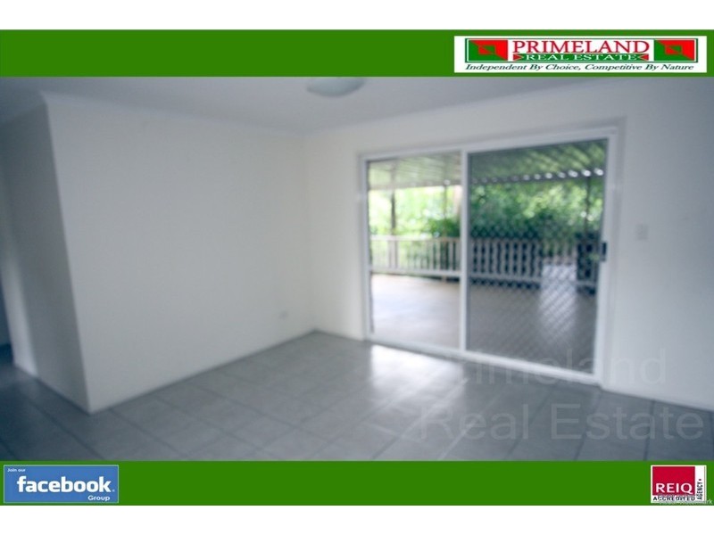Hillcrest QLD 4118