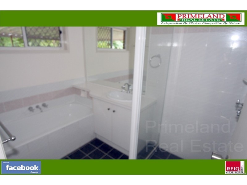 Hillcrest QLD 4118