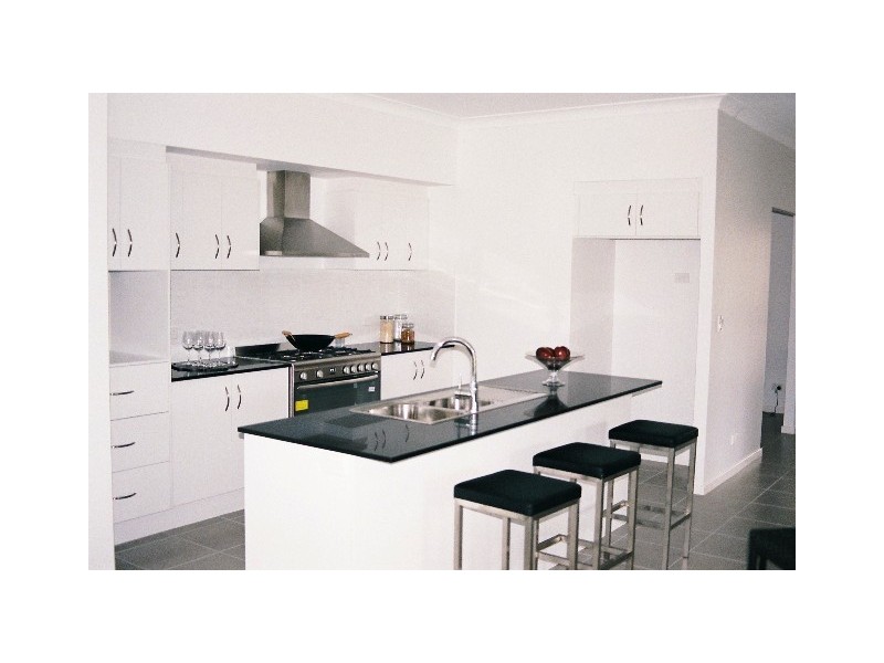 South Maclean QLD 4280