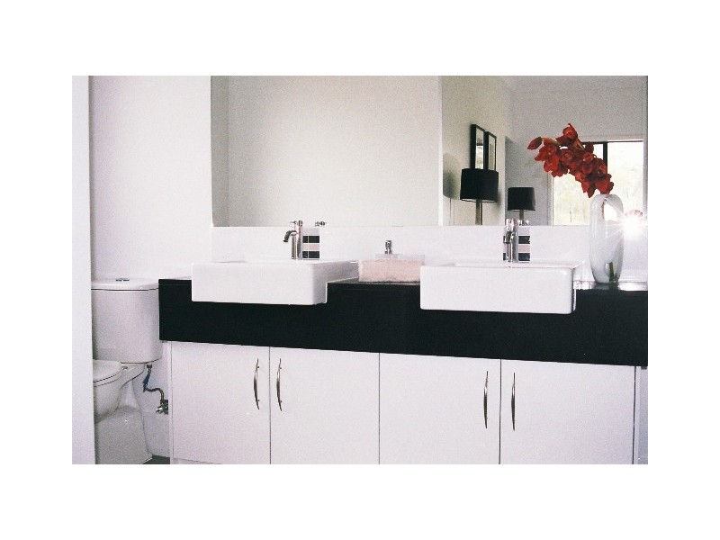 South Maclean QLD 4280