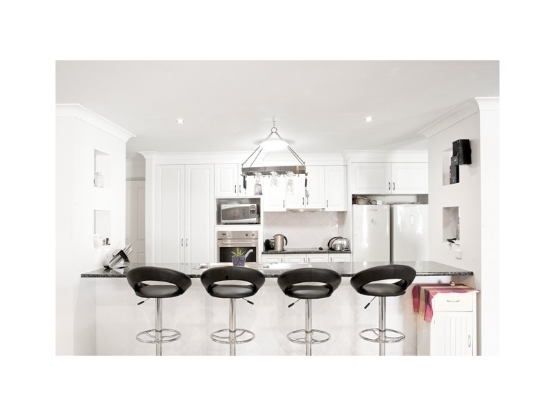 10 Ethan Crt, Crestmead QLD 4132