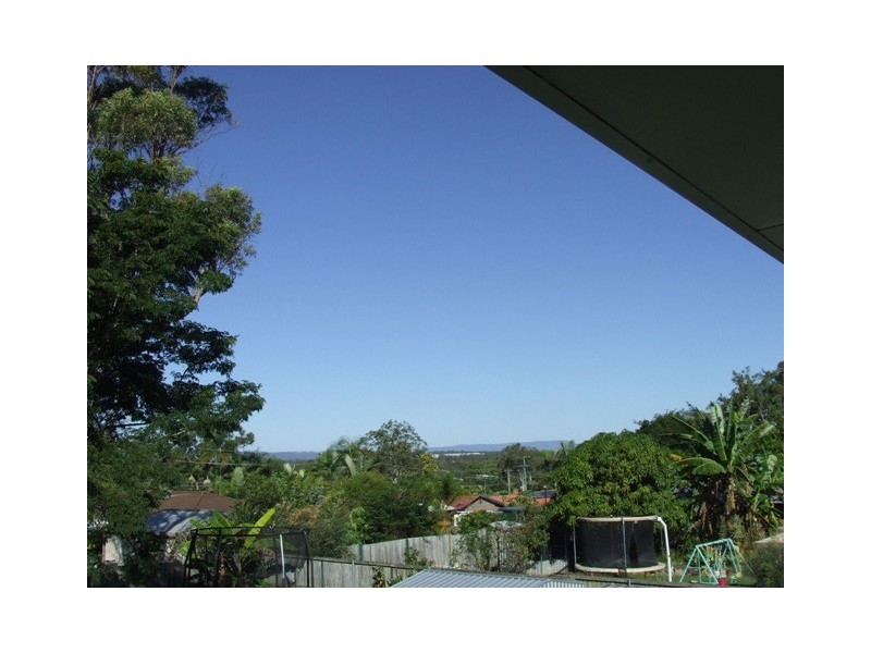 16 STRAIGHT DR, Browns Plains QLD 4118