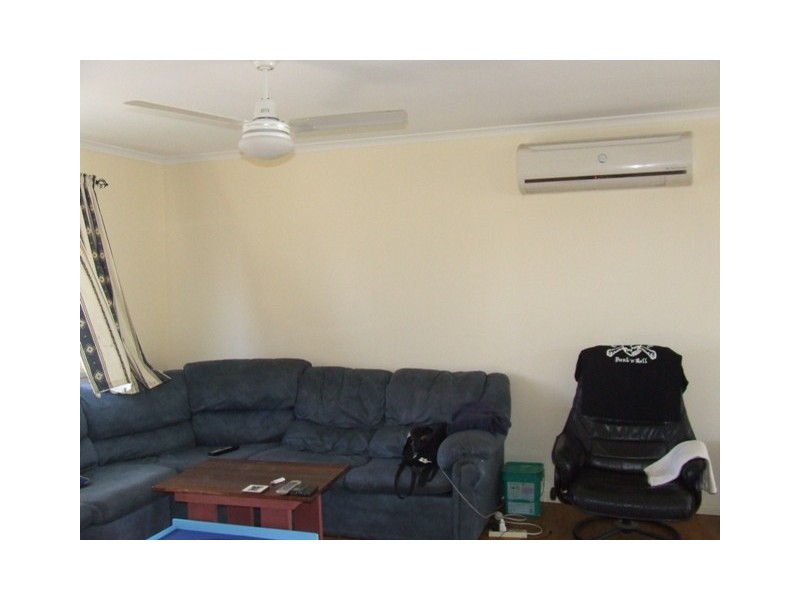 16 STRAIGHT DR, Browns Plains QLD 4118