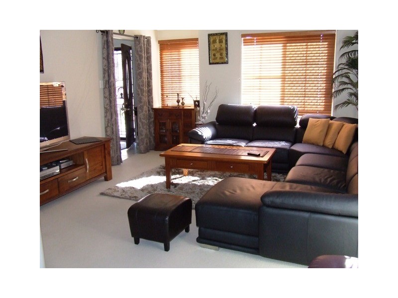 Meadowbrook QLD 4131