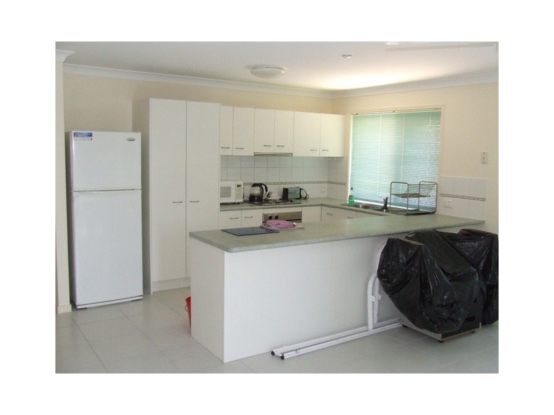 26 Leonie Pl, Doolandella QLD 4077