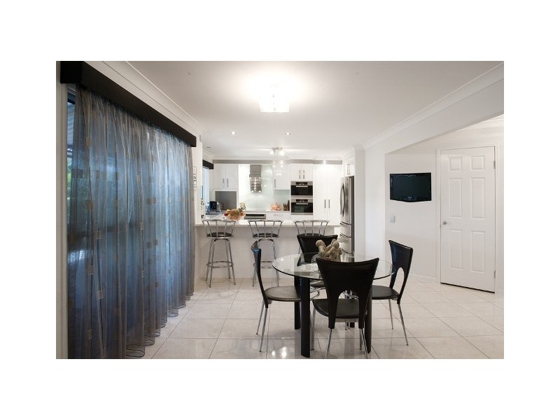 19 MAGNOLIA ST, Stretton QLD 4116