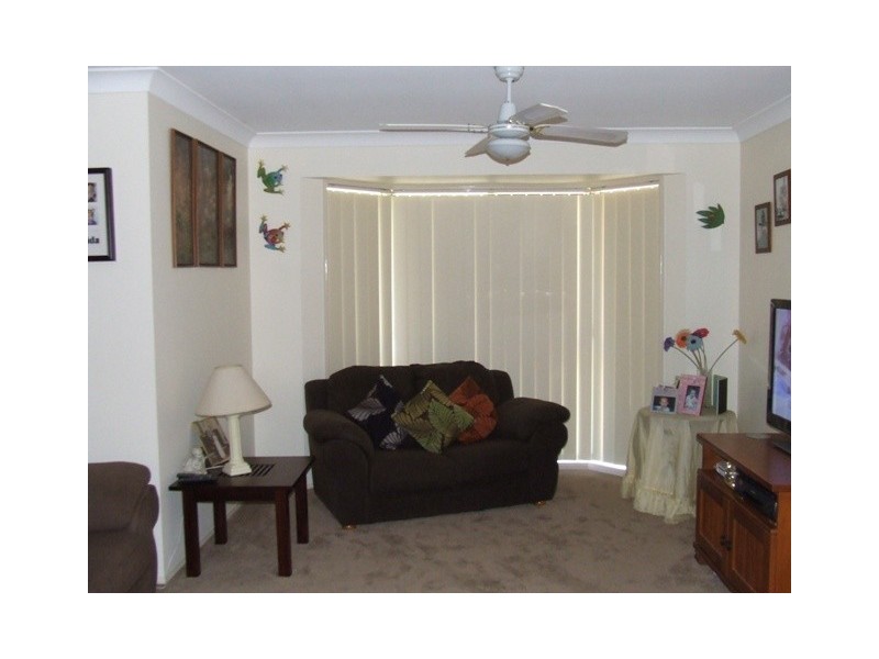 9 Platypus Dr, Greenbank QLD 4124