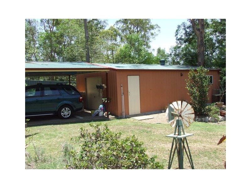 9 Platypus Dr, Greenbank QLD 4124