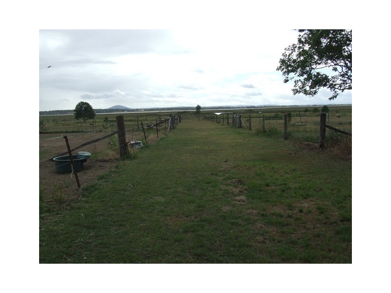 1 Mischke Road, Kentville QLD 4341