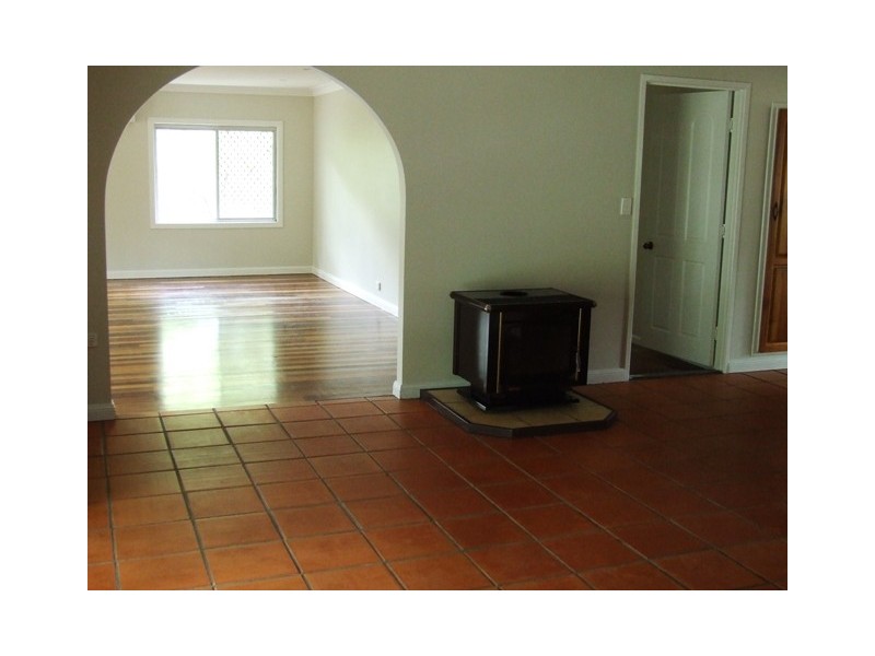 2-18 Rosewood Road, Munruben QLD 4125