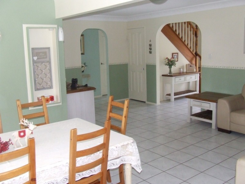 17 Itea Court, Regents Park QLD 4118