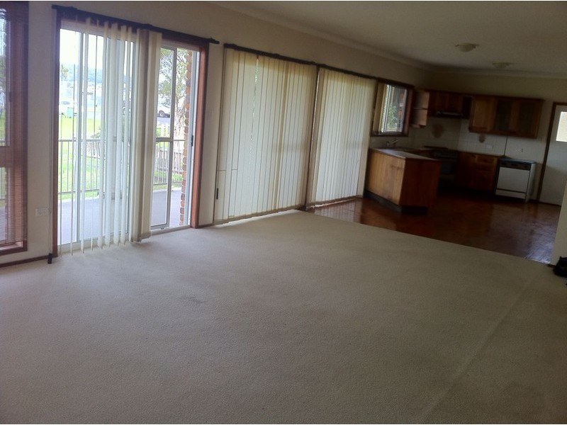 lower 39 Paringa Avenue, Davistown NSW 2251