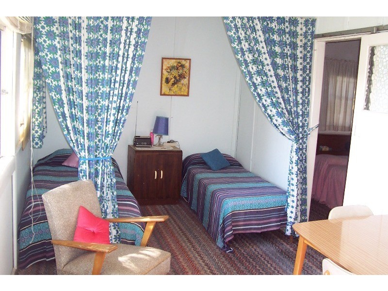 4 Moray Parade, Saratoga NSW 2251