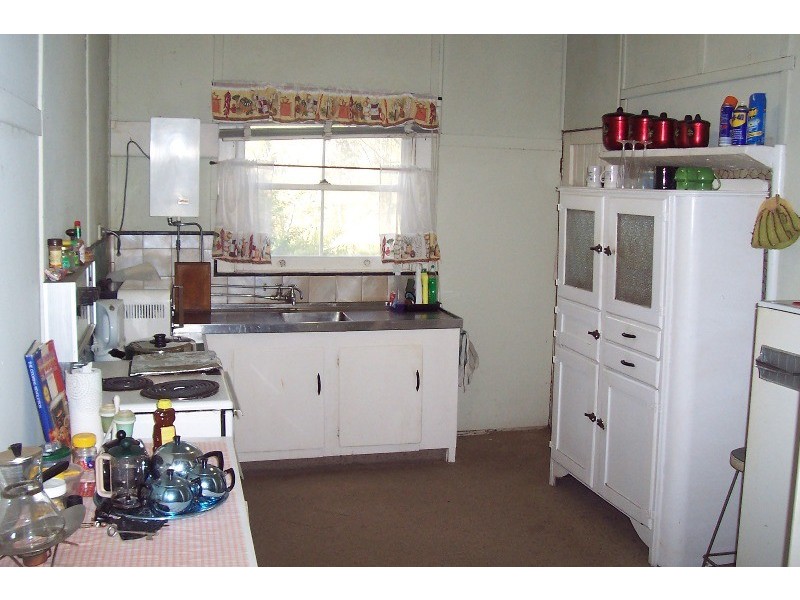 4 Moray Parade, Saratoga NSW 2251