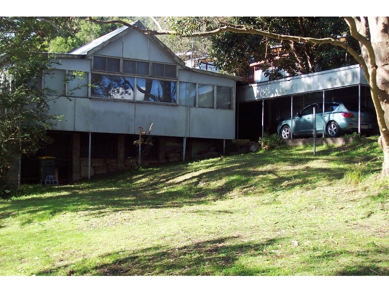 4 Moray Parade, Saratoga NSW 2251