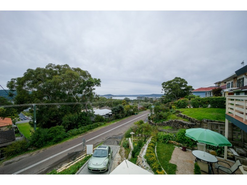 42 Lushington Street, East Gosford NSW 2250