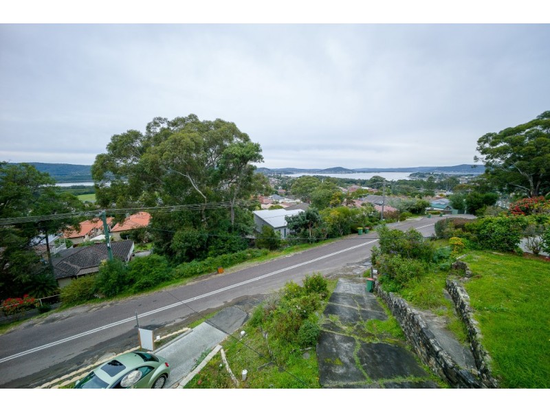 42 Lushington Street, East Gosford NSW 2250