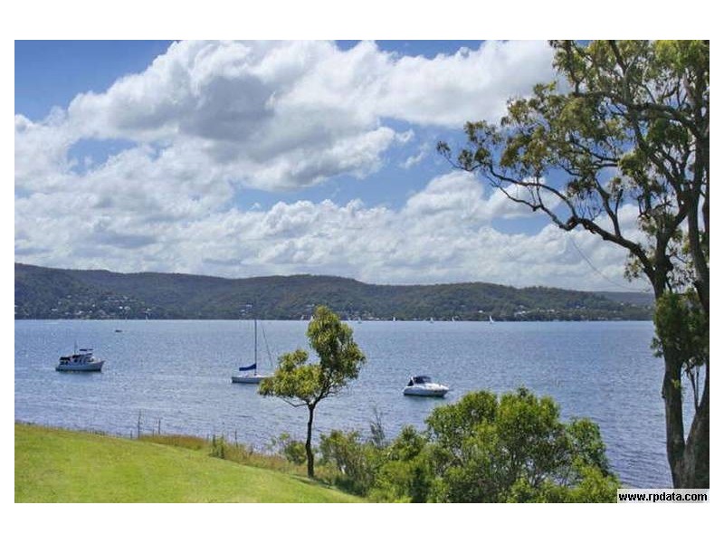 155 Steyne Road, Saratoga NSW 2251