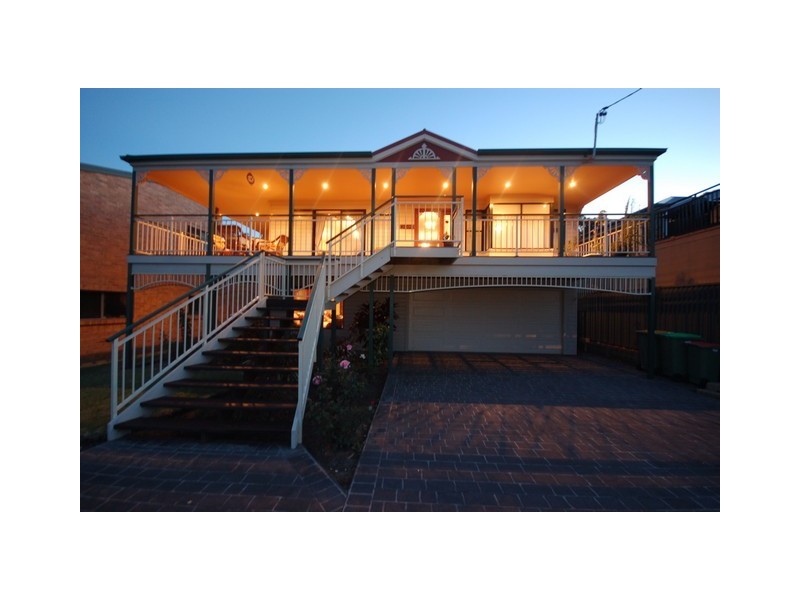 18 View Parade, Saratoga NSW 2251