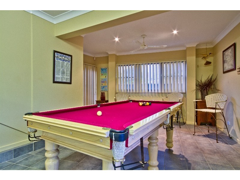 2 Davis Avenue, Davistown NSW 2251