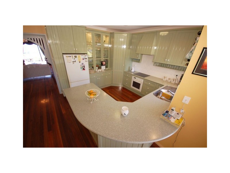 18 View Parade, Saratoga NSW 2251