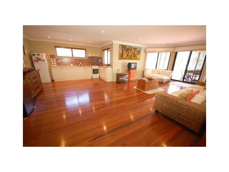 18 View Parade, Saratoga NSW 2251