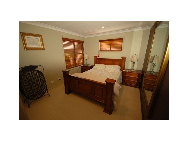 18 View Parade, Saratoga NSW 2251