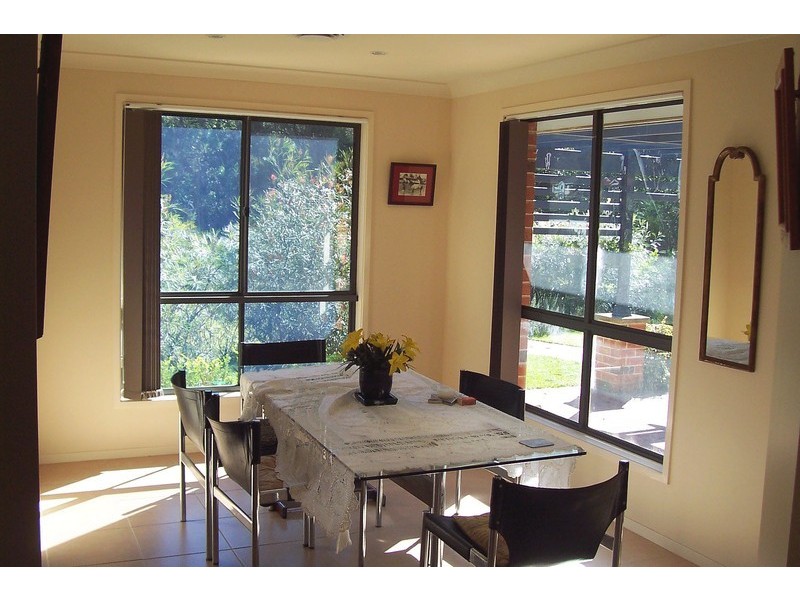 48 Singleton Road, Point Clare NSW 2250