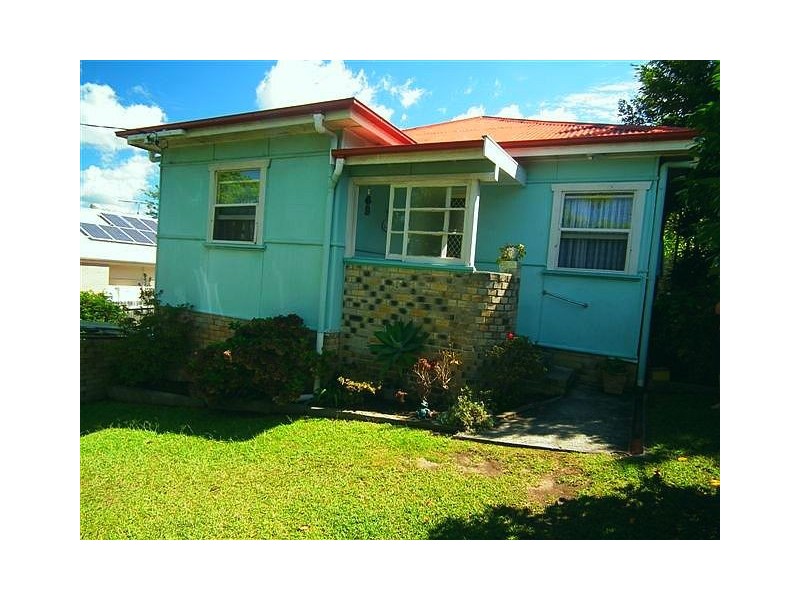 16  Lushington Street, East Gosford NSW 2250