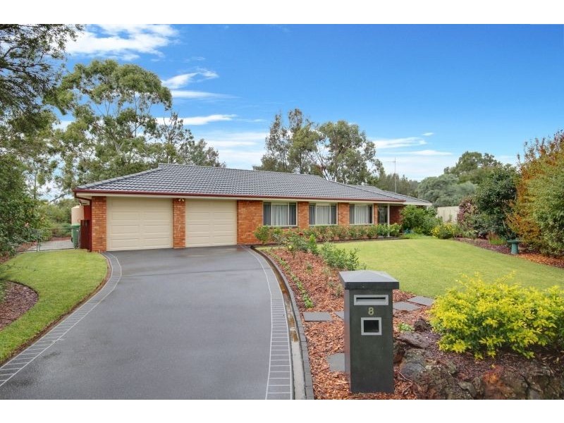 8 Gurra Close, West Gosford NSW 2250