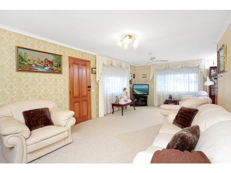 13 Jirramba Avenue, Saratoga NSW 2251